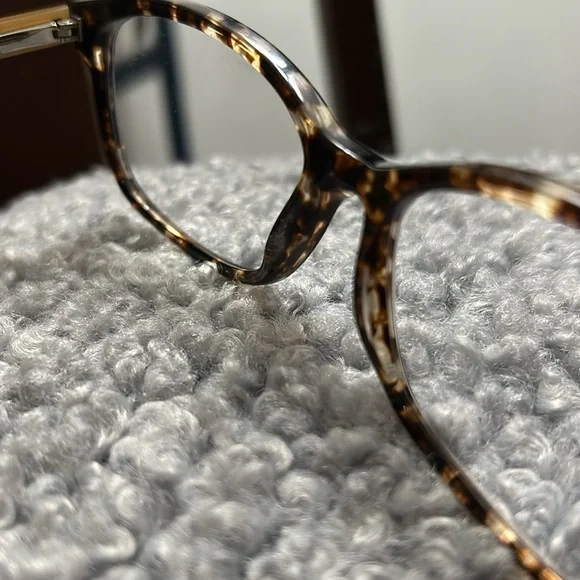 Chelsea Morgan Women’s Eyeglass Frames for Eyeglasses Preowned Studded Tortoise - Picture 10 of 10